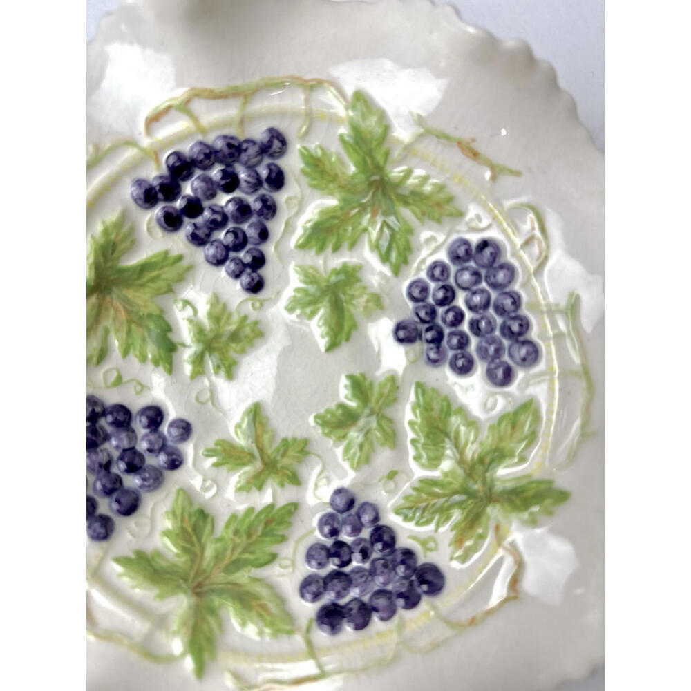 Scalloped Edge Antique Dish Ceramic Bowl 1962 hand painted with purple grapes - Picture 5 of 7